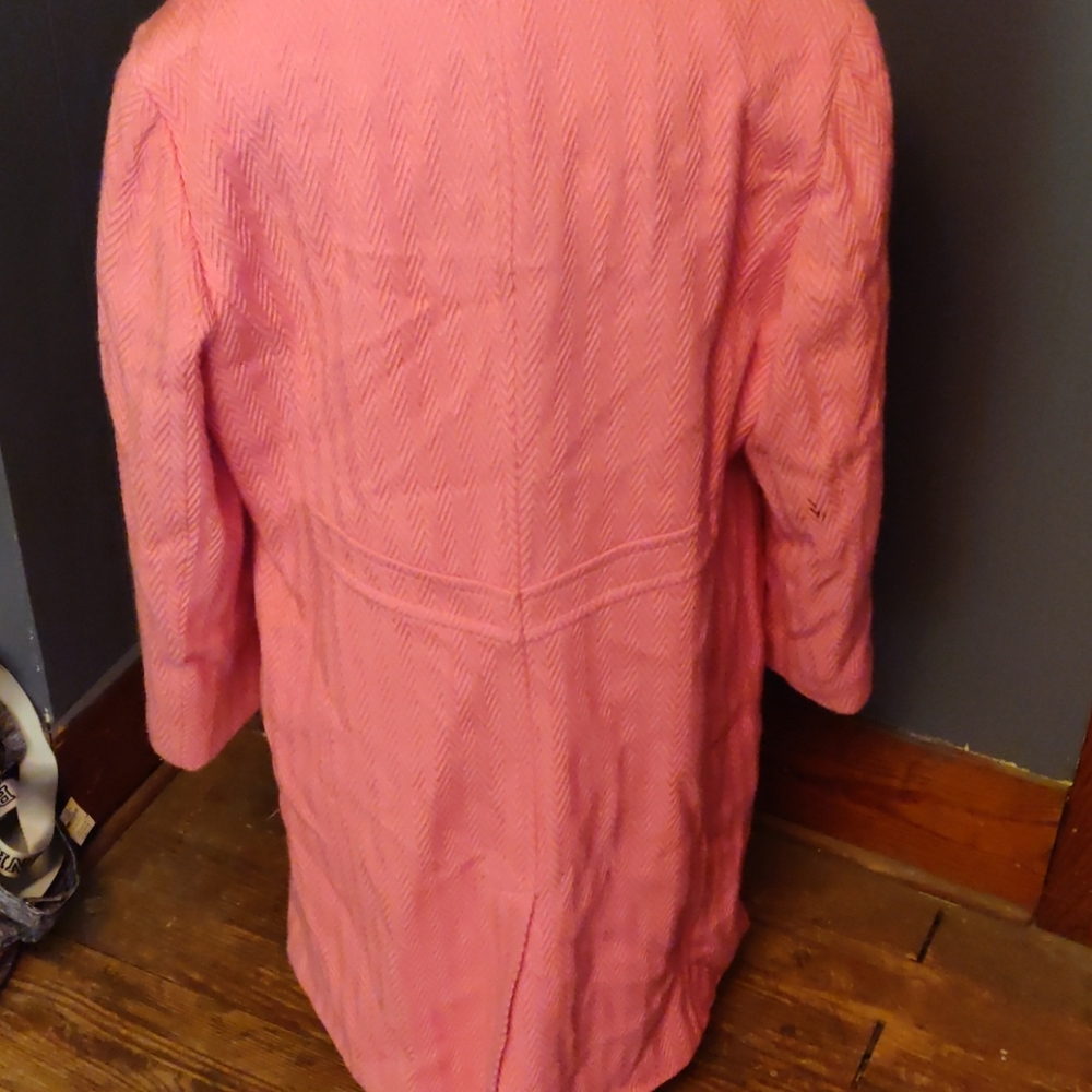 Coat - Picture 3 of 5